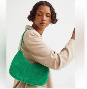 H&M GREEN FAUX FUR SHOULDER PURSE